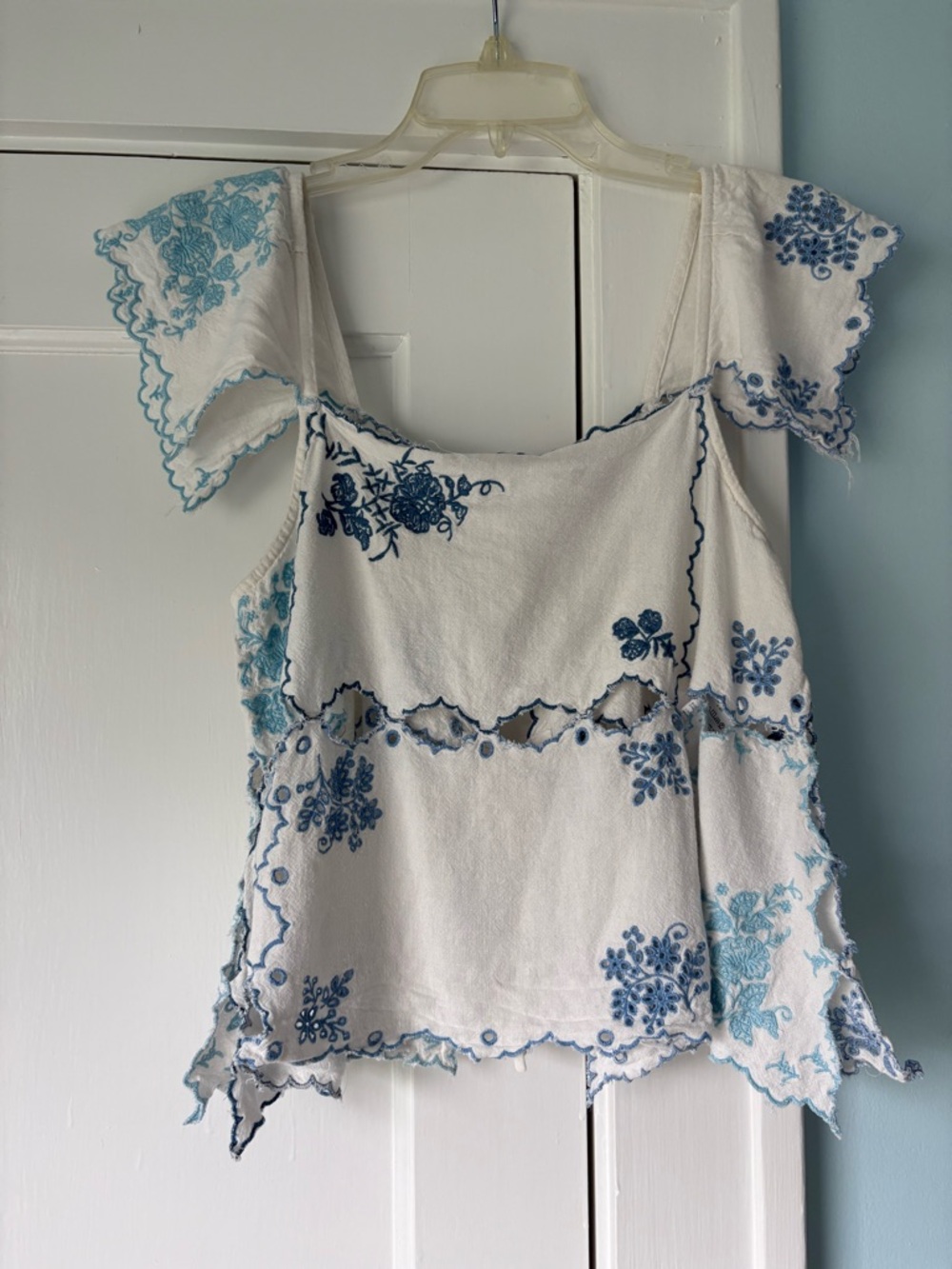 Anthropologie Linen Blend Embroidered Cutout Flutter Sleeve Tie-Back Top